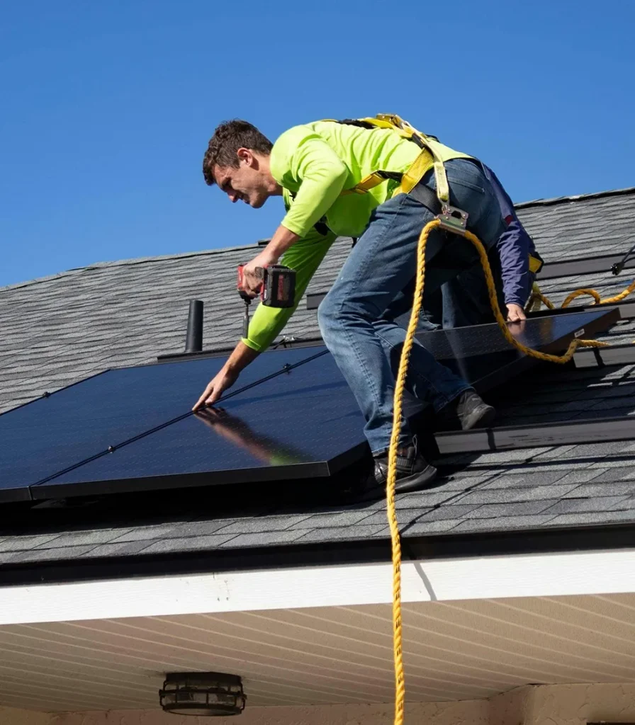 thiebers-thuisbatterij-rosmalen-zonnepanelen-plaatsen-896x1024